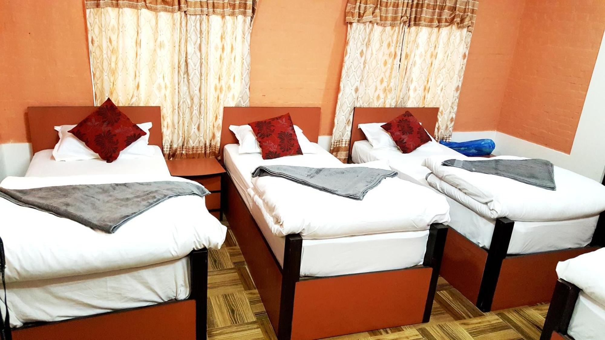 Bnb Royal Tourist House Katmandu Zewnętrze zdjęcie