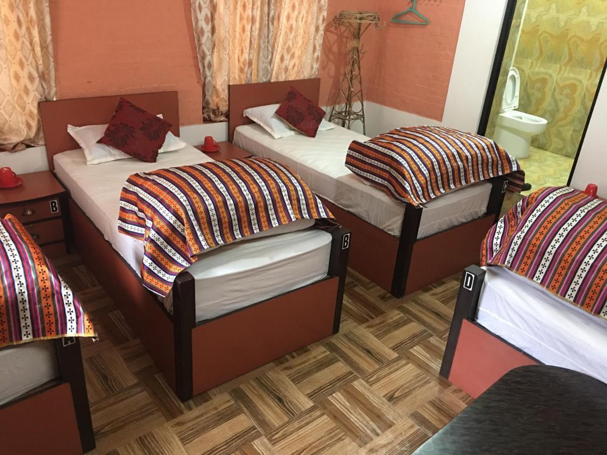 Bnb Royal Tourist House Katmandu Zewnętrze zdjęcie