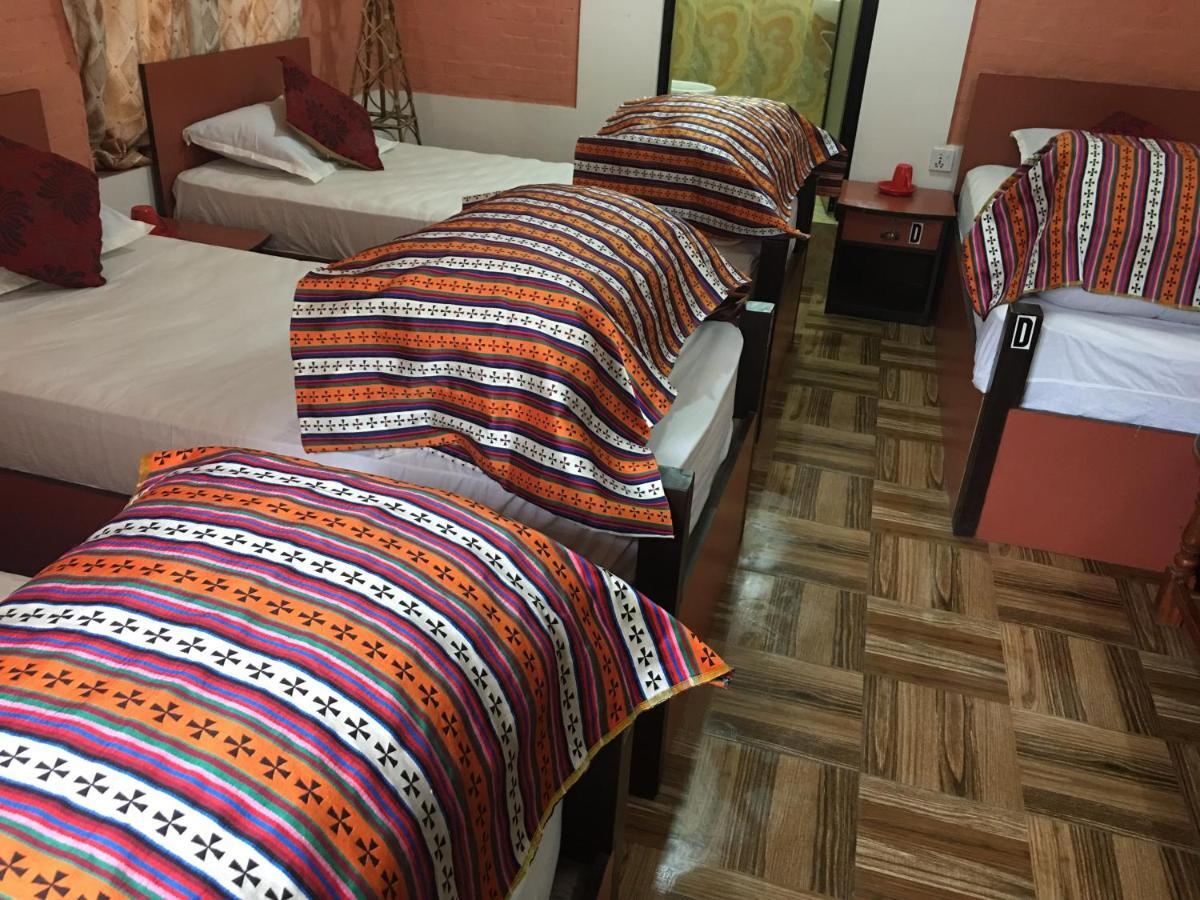 Bnb Royal Tourist House Katmandu Zewnętrze zdjęcie